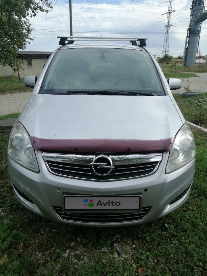 Opel Zafira: фото владельца