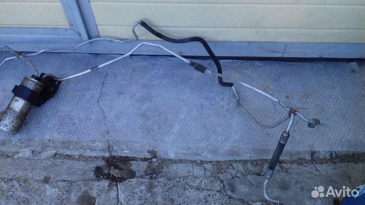 Рено Сценик 1 трубки кондиционера