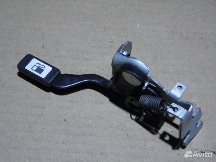 Ручка открывания бензобака Лексус лс