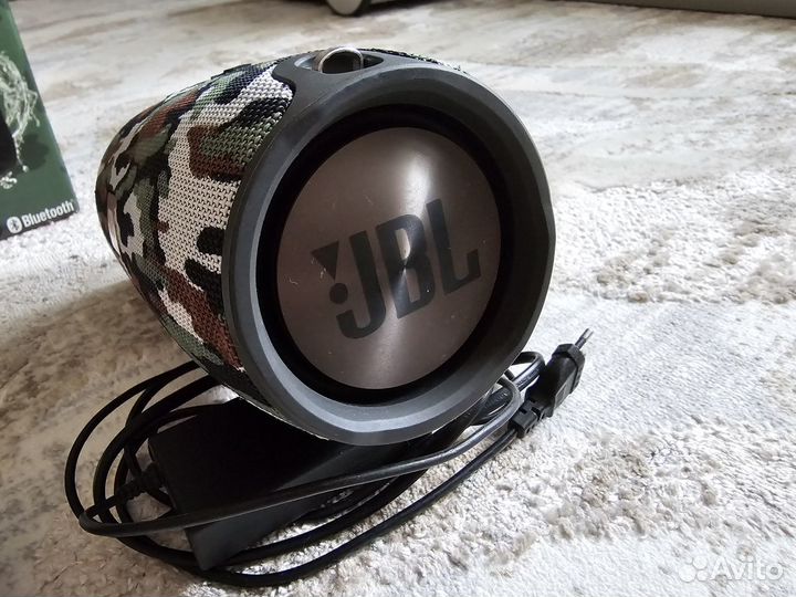 Портативная колонка JBL Xtreme