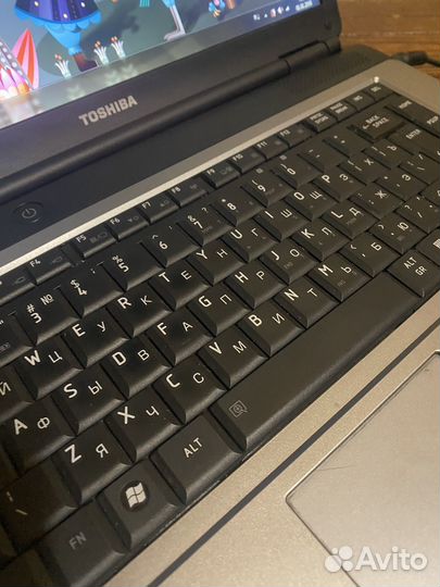 Ноутбук Toshiba