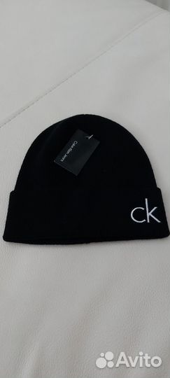 Шапка однослойная мужская Calvin Klein по голове