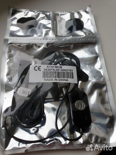 Наушники motorola