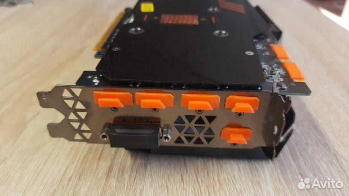 Видеокарта Aorus GeForce GTX 1080 Ti