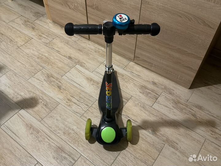 Самокат детский трехколесный scooter