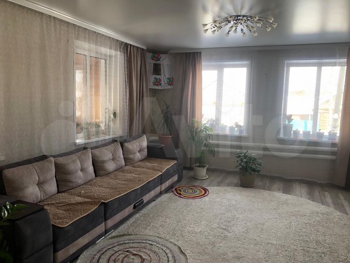 Дом 82 м² на участке 37,8 сот.