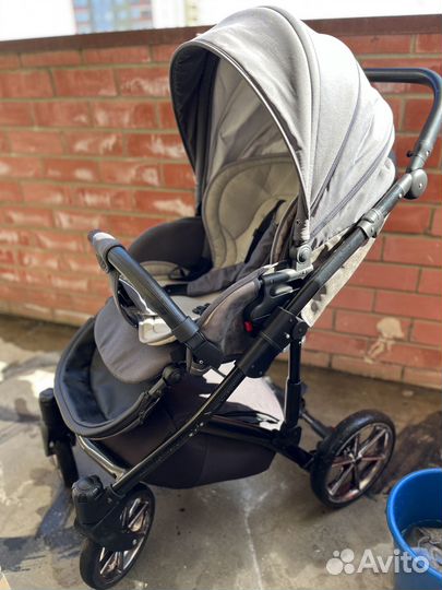 Продам коляску 2 в 1 Tutis zippy viva life