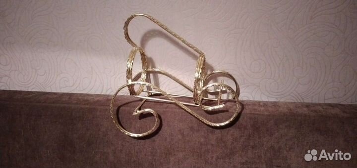 Подставка для винных бутылок