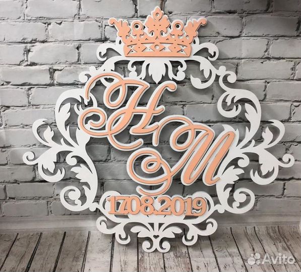 Монограмма, семейный герб, свадебный декор