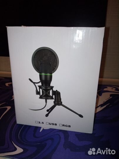 Студийный микрофон