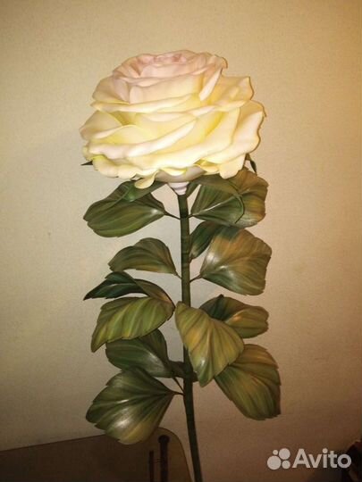 Ростовые цветы светильники