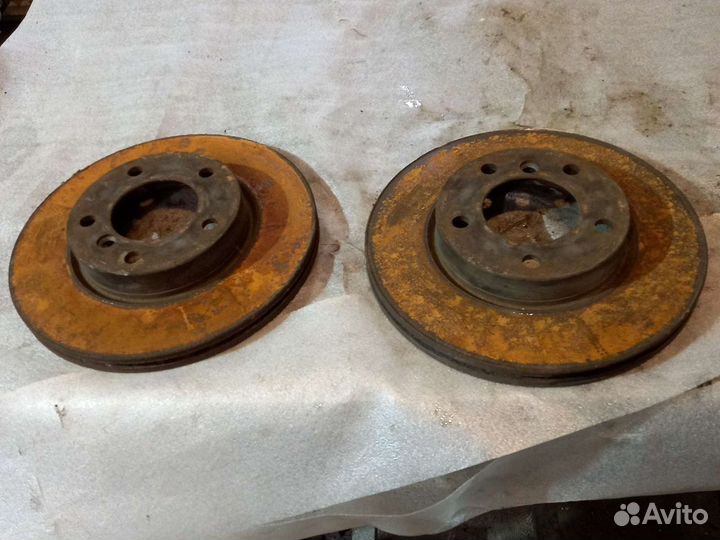 Передние тормозные диски BMW3 E46