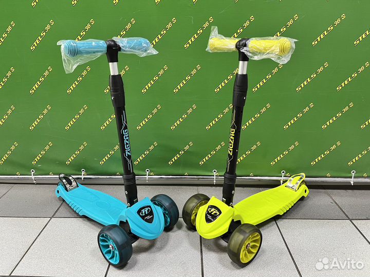 Самокат детский трехколесный светящиеся колеса