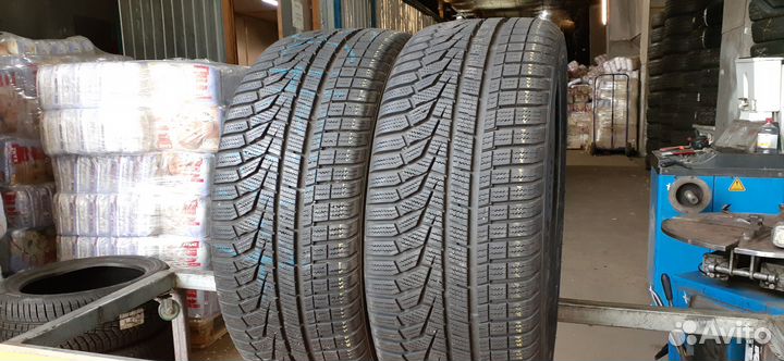 Hankook Winter I'Cept Evo2 W320 225/40 R18