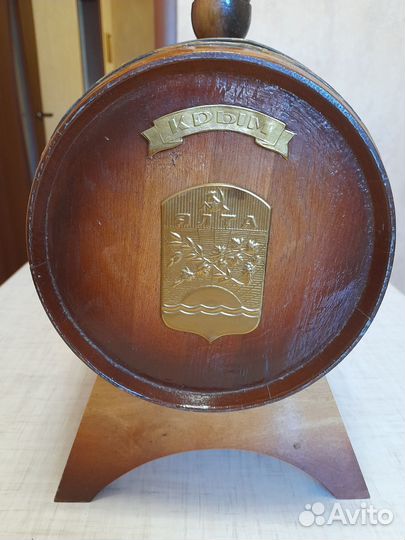 Бочонок для вина