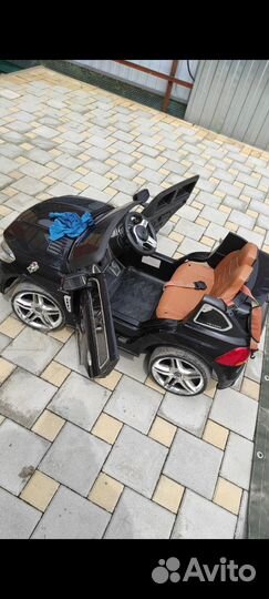 Электромобиль