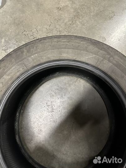 Bridgestone Dueler H/L 33 235/60 R18