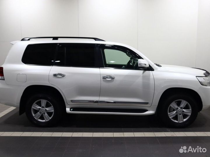 Toyota Land Cruiser 4.6 AT, 2015, 84 657 км