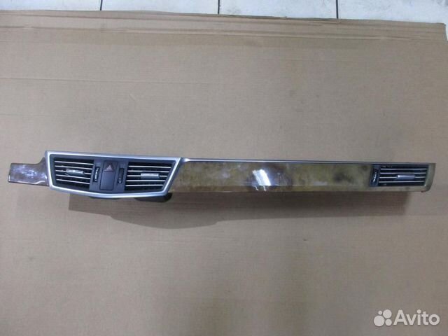 Воздуховод центральный w212 E-class 272.983 2011