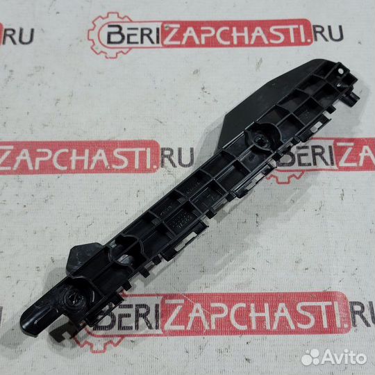 Кронштейн бампера задний левый Toyota Corolla E180