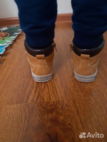 Полуботинки