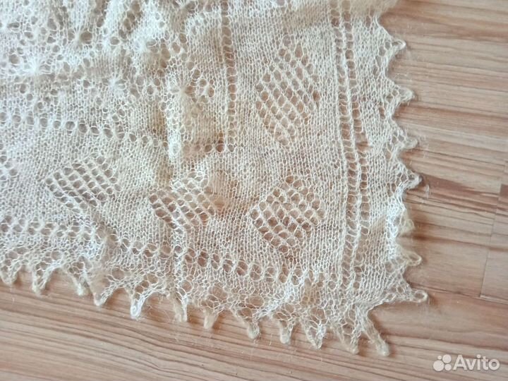 Шаль женская