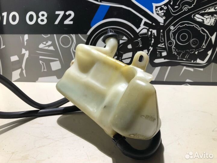 Расширительный бачок Honda CB-1 1991г