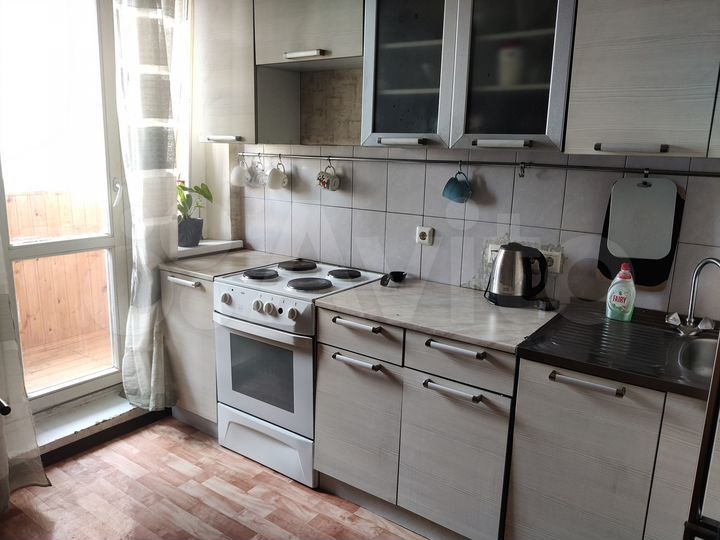 3-к. квартира, 75 м², 8/19 эт.