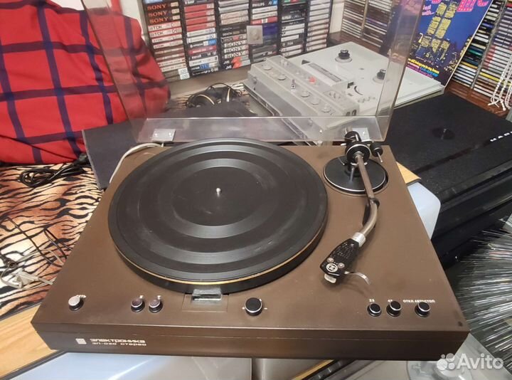 Проигрыватель высшего класса Электроника эп-030