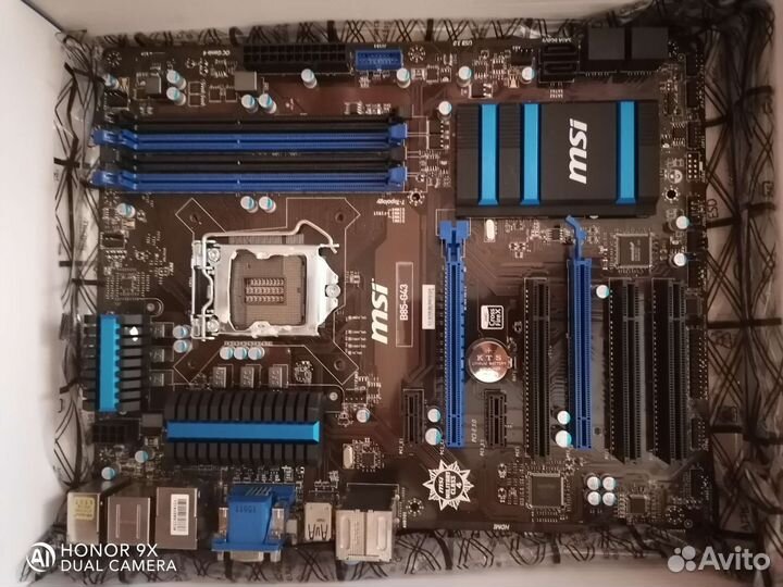 Материнская плата