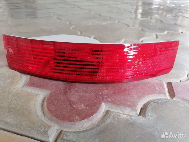 Фонарь противотуманный левый Volvo Xc90