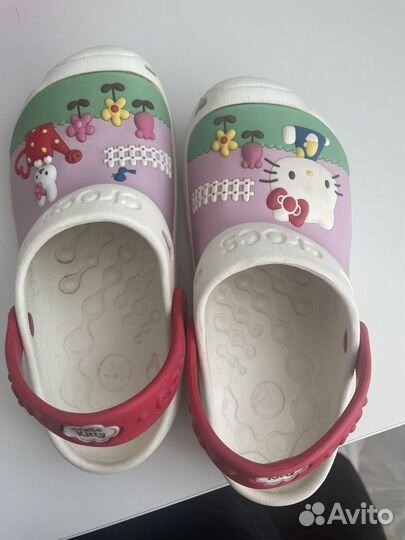 Crocs hello kitty