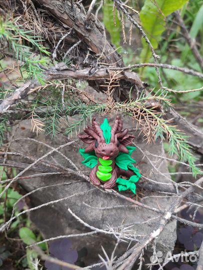 Древесный дракон ручной работы