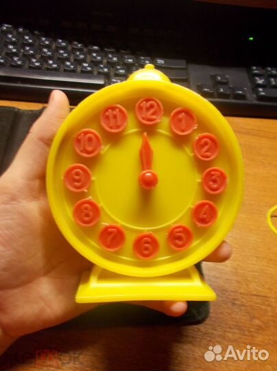 Часы,лиса,заяц, машина,кошка,слон,утюг СССР