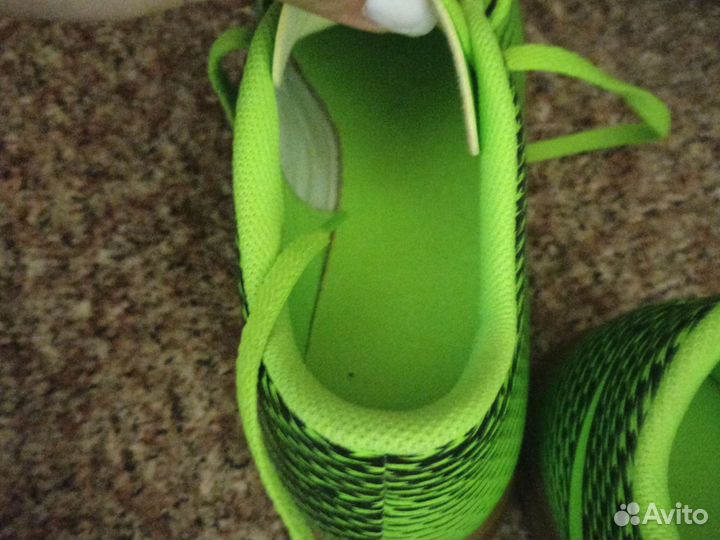 Бутсы(футзалки) nike 41 размер новые