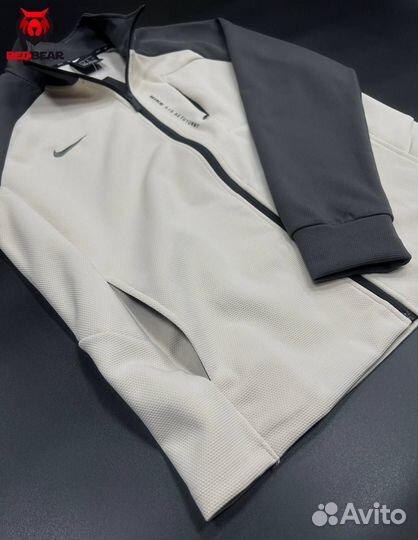 Спортивный костюм nike