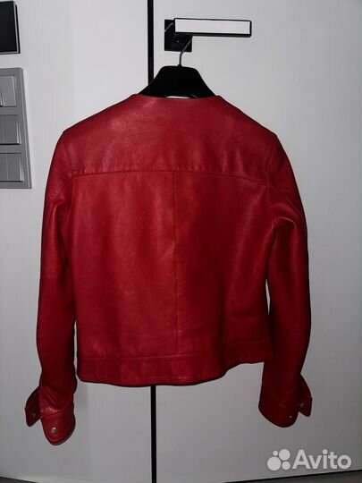 Кожаная куртка женская massimo dutti