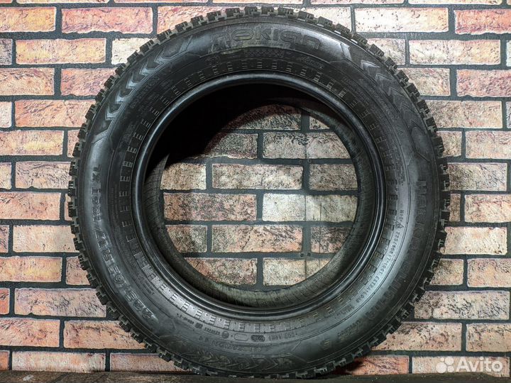 Nokian Tyres Hakkapeliitta 5 225/65 R17