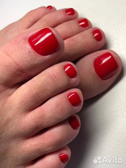 Маникюр / педикюр