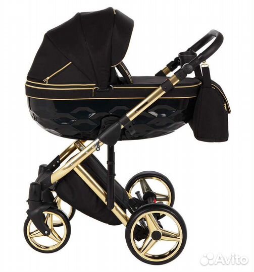 Коляска Adamex Chantal 2 в 1
