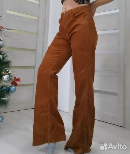 Брюки Stradivarius вильветовые M 44-46