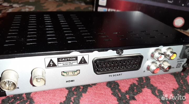 Тв-тюнер DVB-T2 Supra SDT-120