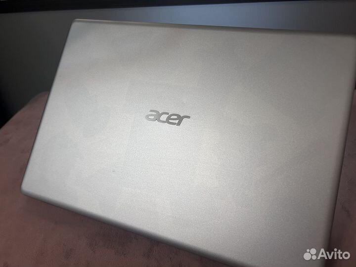 Ноутбук acer swift 1