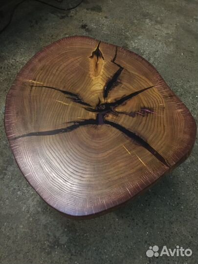 Журнальный столик