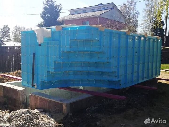 Бассейн 5,7х2,8 пластиковый