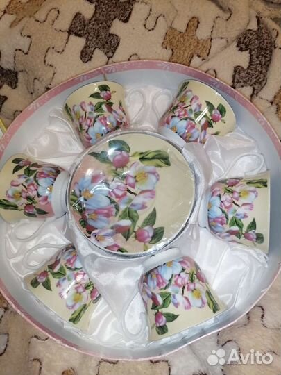 Набор 6 кружек и 6 блюдец, новый