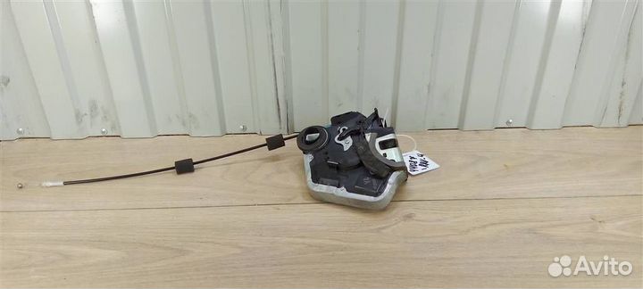 Замок двери задней левой 6906042030