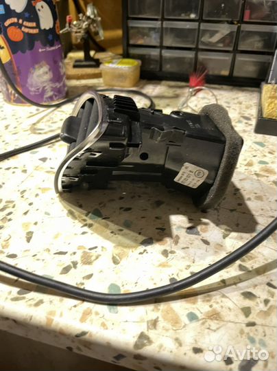 Дефлектор Audi A5 левый (8T2 820 901 B)