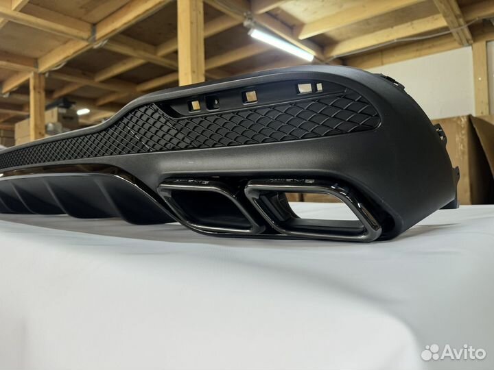 Black edition Диффузор AMG 63 Mercedes GLS 166