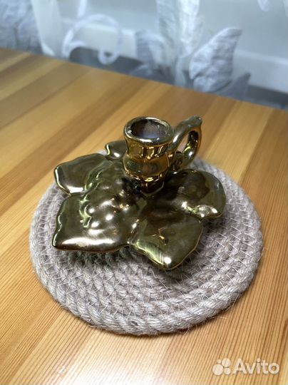 Маленький винтажный подсвечник